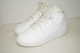 Nike Air Jordan 1 Mid GS Triple White 554725 130 Size 7Y/Wm 8.5 - £55.65 GBP