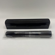 Laura Mercier Women&#39;s Finishing Brush full Size In Box - $24.74