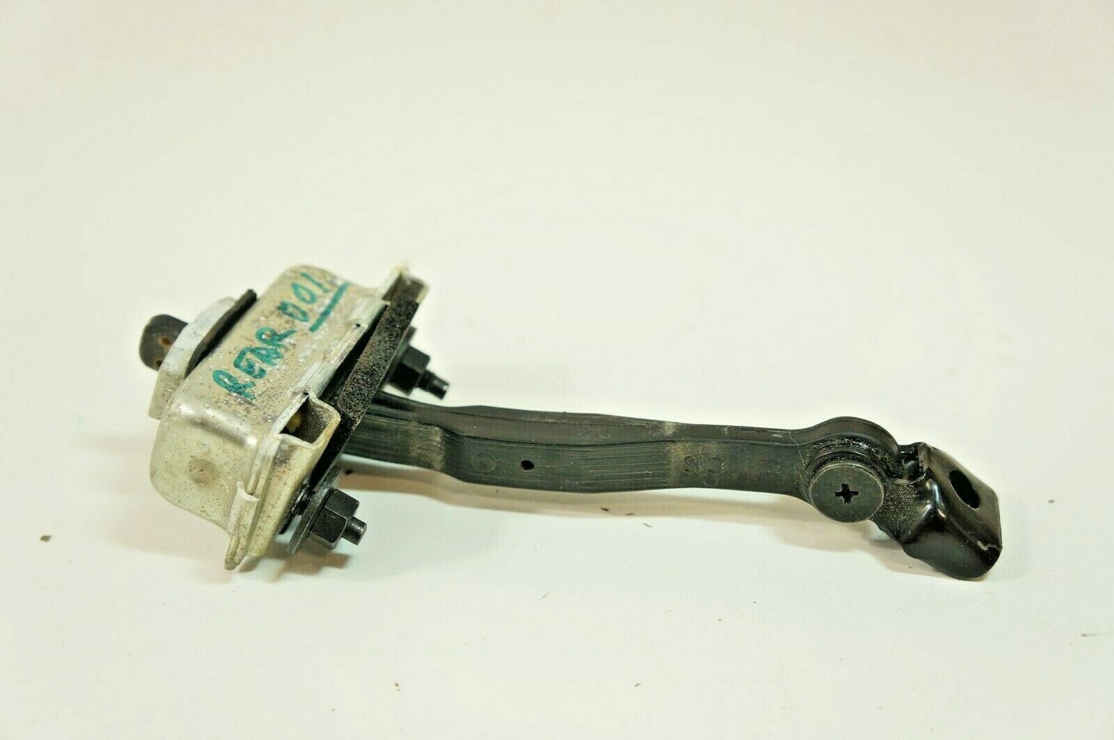 08-2013 cadillac cts rear left right side door stop check latch adjuster... - $29.87