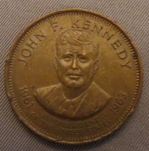Commemorative John F Kennedy Coin Token - £3.14 GBP