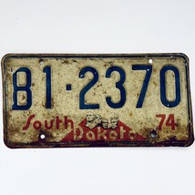 1974 United States South Dakota Minnehaha County Passenger License Plate... - $223.72 MXN