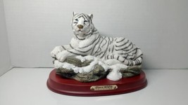 White Tiger in Snow Statue from the Classic Wildlife Collection, Figurine  - £8.66 GBP
