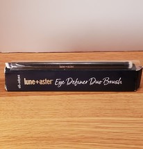 Lune +Aster Eye Definer Duo Brush Boxed With Plastic Shield - $296.93 MXN