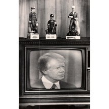 President Jimmy Carter Photo On TV Pleads With UMW To Return To Work 1978 - £7.14 GBP