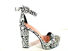 Bamboo Black White Ankle Strap Open Toe Platform Heels Shoes Women&#39;s 7 (SW6) - £18.80 GBP
