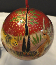 Vintage 70&#39;S Art Style Glossy Rouge Hand Painted &quot;Circle Of Life&quot; Ornament 2.5&quot; - £16.04 GBP