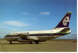 Air New Zealand&#39;s Cameleon B737 219C Airplane Postcard - £6.30 GBP