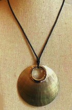 J Jill Sculpted Shell Pendant Necklace 2.5 Mother of Pearl NEW 18-36 adjust cord - £30.66 GBP
