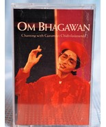 Om Bhagavan Chanting with Gurumayi Chidvilasananda - £19.10 GBP