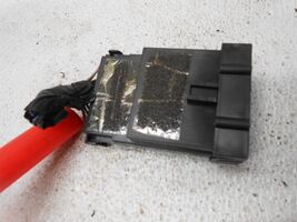 2004 GMC Yukon Center Ceiling Roof Console Module - $33.98