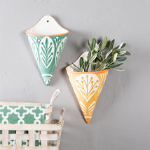 Ornamental Ceramic Wall Pocket (Set of 2) - $973.65 MXN