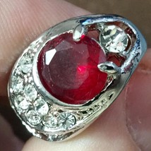 Teardrop Red Gem Fashion Ring Size 7 - £6.69 GBP