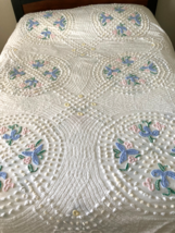 True Vintage 1950s  Flower  Rings Chenille  Bed Spread  96 x 105 queen-king - $94.05