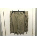 Nike Golf Standard Fit Khaki Color Men&#39;s Size 36 Inseam 11&quot; - $19.00 CAD