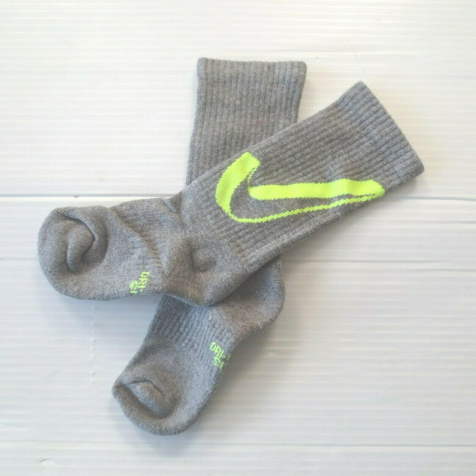 Nike Boys Everyday Cushioned Crew Socks - SX6955 - Light Gray - Size M - NEW - £4.05 GBP