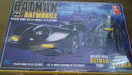 AMT Batman 1989 Batmobile w/ Resin Batman Figure 1:25 Scale Model Kit (A... - $31.80 CAD
