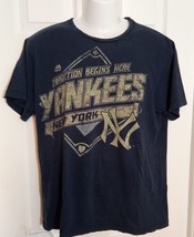 NY Yankees Graphic 27 Pennants World Series Champs T-Shirt Large - $16.83