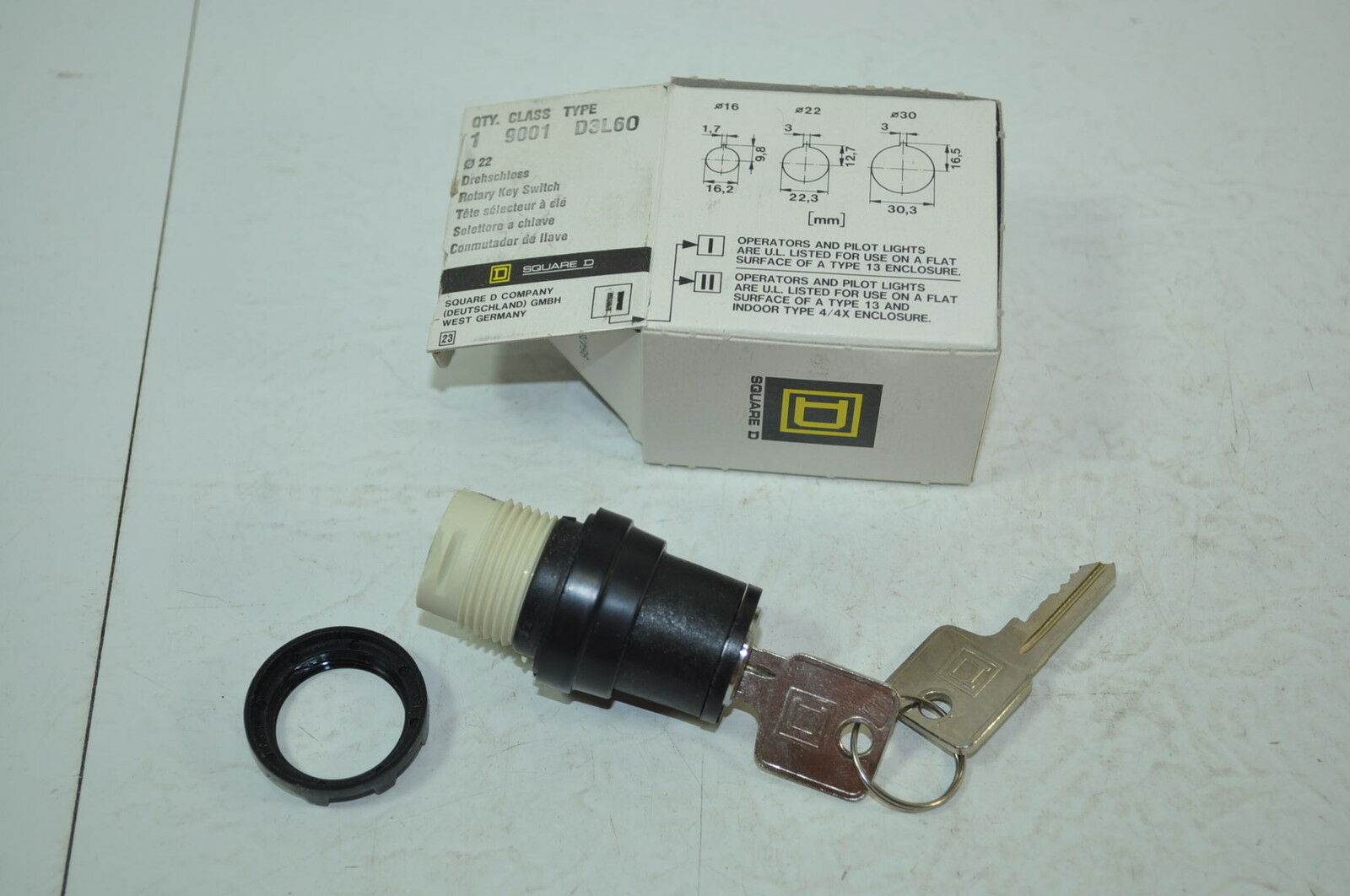 Square D 3 Position Maintained Rotary Key Switch Operator Model# D3L60 - $11.42