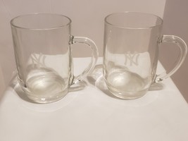 Lot Of 2 New York Etched Glass Mugs Pair Yankees Cups - £15.97 GBP