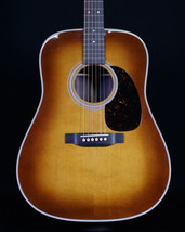 Martin D-28 Ambertone with Case - £2,670.26 GBP