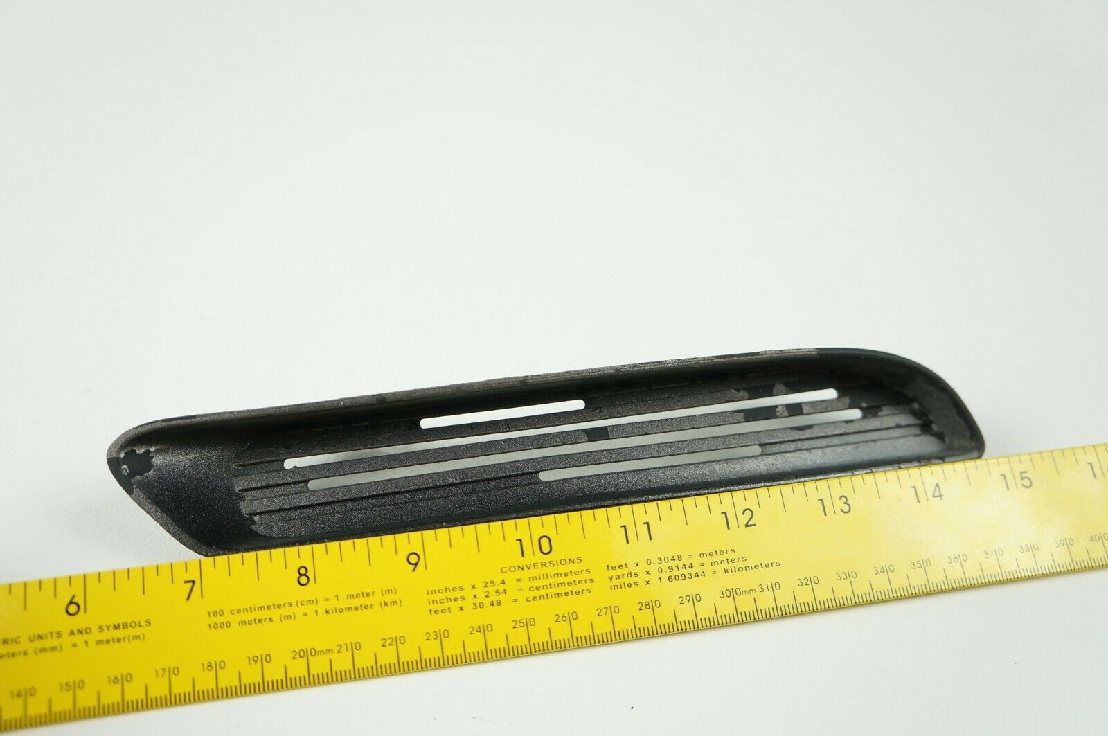 2005-2008 acura RL kb1 front bumper right passenger insert cover trim gr... - $27.87