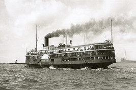 rp00695 - American Paddle Steamer - City of Erie - print 6x4 - $2.80