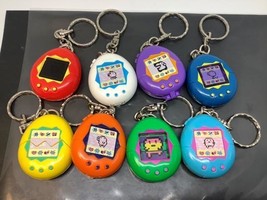 8 Vintage Promo Keyring Tamagotchis Keychain Mc Donalds 8 Ancien Porte-Clés Mcdo - £24.67 GBP