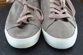 Gap Women Size 8 M Mauve Fashion Sneakers Leather - £15.66 GBP
