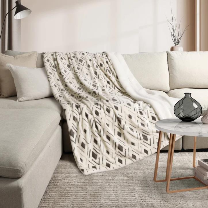 Life Comfort Throw Cream Ivory Velvet Plush Reversible Faux Fur 60" X 70" Soft Item image 2
