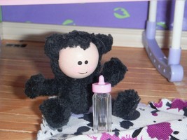 Troll Doll Toy &amp; Purple Black Blanket for Fisher Price Loving Family Dollhouse - £6.22 GBP