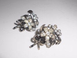 Hollycraft Rhinestone Earrings Flower Bouquet Dated 1953 Screw Backs - £15.51 GBP