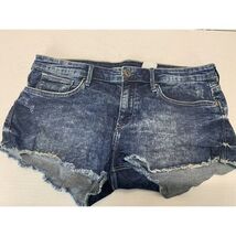 H&amp;M Medium Acid Wash Jean Shorts Cut-Off Hem Low Rise Womens Size 10 - $16.00