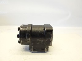 82851795 Steering Valve Fits Ford Tractors 3010S, 4010S, 5010S, 7010, 7810S+ - £303.58 GBP