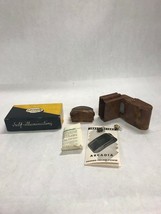 Arcadia Commander Bakelite Lighted Slide Viewer Portable with box untested - £11.67 GBP