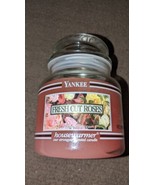 YANKEE CANDLE FRESH CUT ROSES MEDIUM JAR CANDLE 14.5 Retired ⭐ BRAND NEW!! - $46.99 CAD