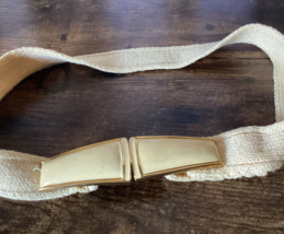 Vintage Cream Color Enamel Woman&#39;s Belt Buckle on Elastic Stretch Belt 24&quot; - $9.54