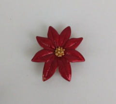 Beautiful Red Poinsettia Flower Christmas Lapel Hat Pin - £5.07 GBP