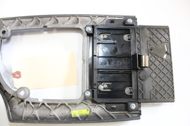 2004-07 BMW 530i SHIFT TRIM BEZEL K200 image 4