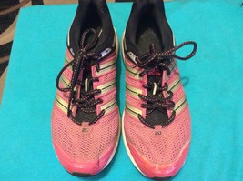 ADIDAS WOMENS RESPONSE CUSHION 20 RUNNING SHOES - PINK / BLACK - SIZE 9 - $471.91 MXN