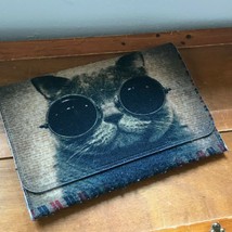 Gently Used Cloth Groovy Cat Computer Tablet Protective Pouch Satchel with Black - £6.78 GBP
