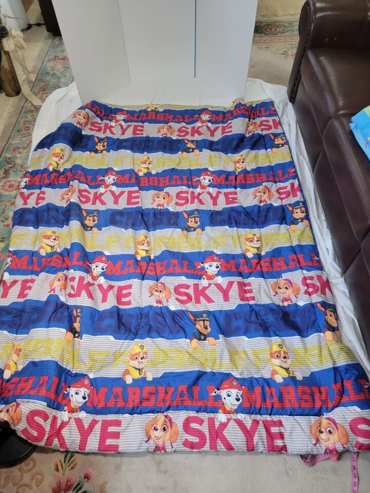 Paw Patrol Twin Bed Reversible Comforter Marshall, Skye, Chase, Rubble C... - $25.99