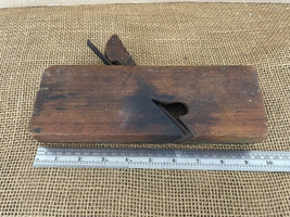 Primitive Antique Wood Block Hand Planer - £11.62 GBP