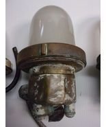 US NAVY MINDSWEEPER Bronze PASSAGEWAY LIGHTS-set of three-with glass globes - $3,679.12 MXN