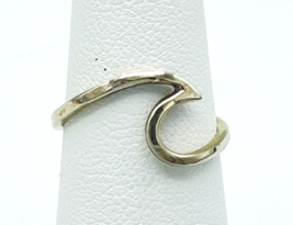 Vintage Sterling Silver Wave Band Ring Size 5 - £15.82 GBP