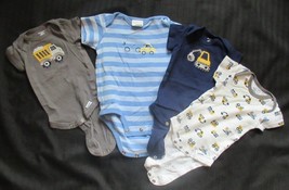 Baby Boy lot of 4 One pieces Gerber, Carter&#39;s size 3-6 Months - £4.72 GBP