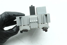 2003-2006 PORSCHE CAYENNE FRONT FUSE RELAY JUNCTION BOX H1193 image 12