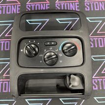 02-04 Jeep Liberty Manual Heater Switch AC Climate Control Radio Bezel Trim - $61.17