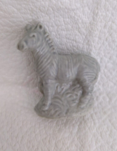 Red Rose Tea Wade Ceramics Collectible Zebra Gray - £5.91 GBP