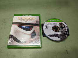 Star Wars Battlefront [Deluxe Edition] Microsoft XBoxOne Disk and Case - £4.39 GBP