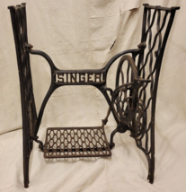 Vtg Antique Pre 1920s Singer Treadle Sewing Machine Cast Iron Table Base Legs #2 - $129.97